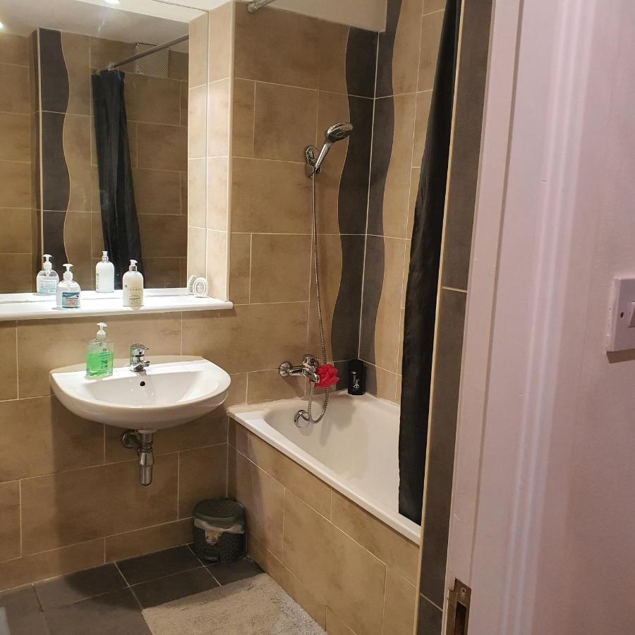 Apartament Modern Apt @Tramway Theatre Glasgow Zewnętrze zdjęcie